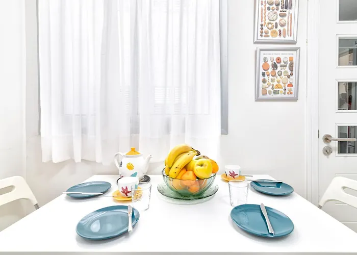 아파트 Comfortable With Terrace *