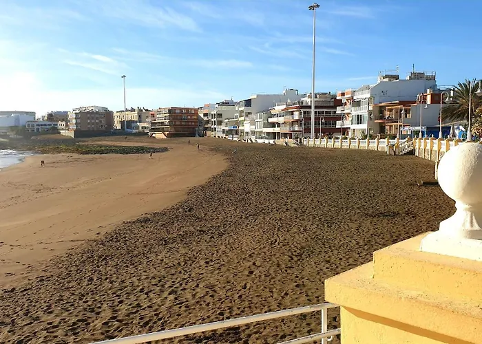 Comfortable With Terrace 아파트 *