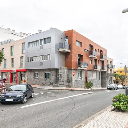 Comfortable With Terrace *